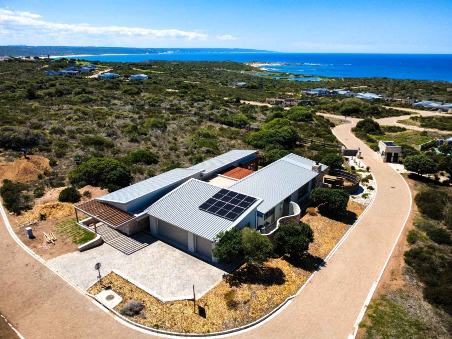 3 Bedroom Property for Sale in Stilbaai Wes Western Cape